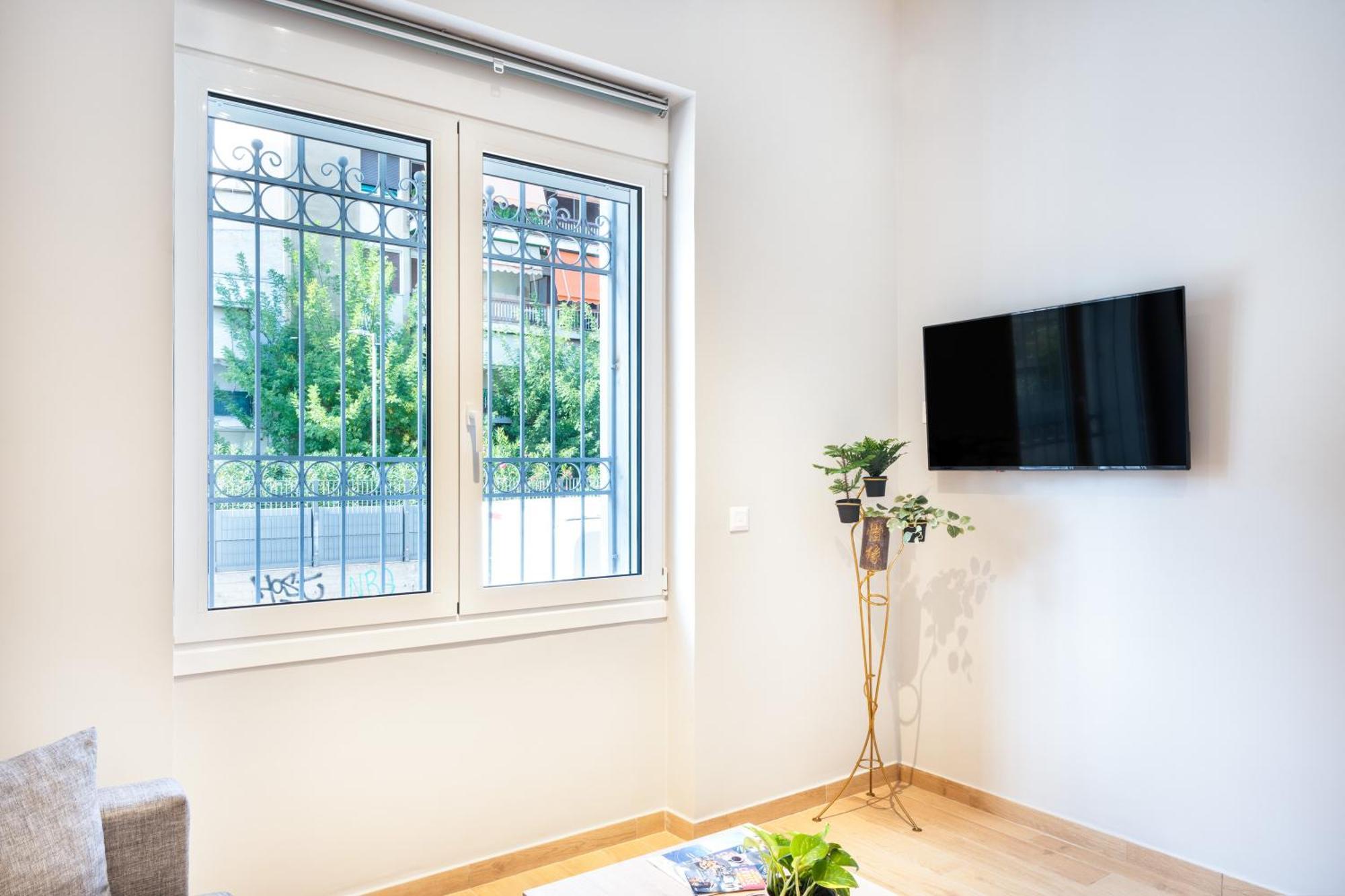 Apartment Kazi 3 *
